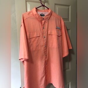 Habit vented men’s short-sleeve shirt